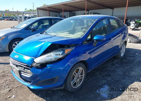 2018 Ford Fiesta Se z USA, uszkodzony, nr VIN 3FADP4BJ0JM132125